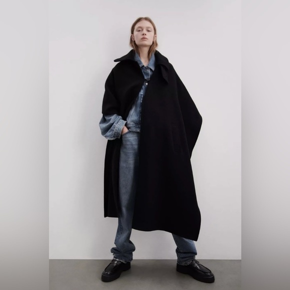 Zara HOODED WOOL CAPE. Black. One Size. New with Tags. - Picture 4 of 16